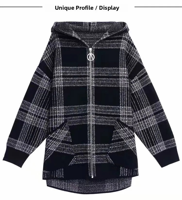Plus size plaid fleece-lined women's coat by Jelieora Venture, showing a cozy, warm outerwear with a classic plaid pattern.