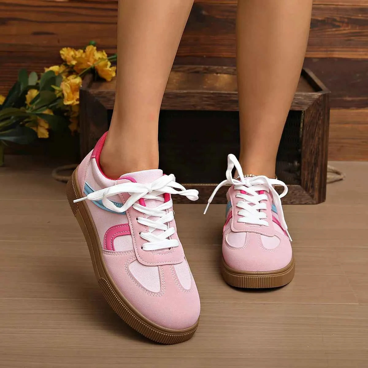 Women's Flat Casual Sports Sneakers | Lace-Up Rubber Sole