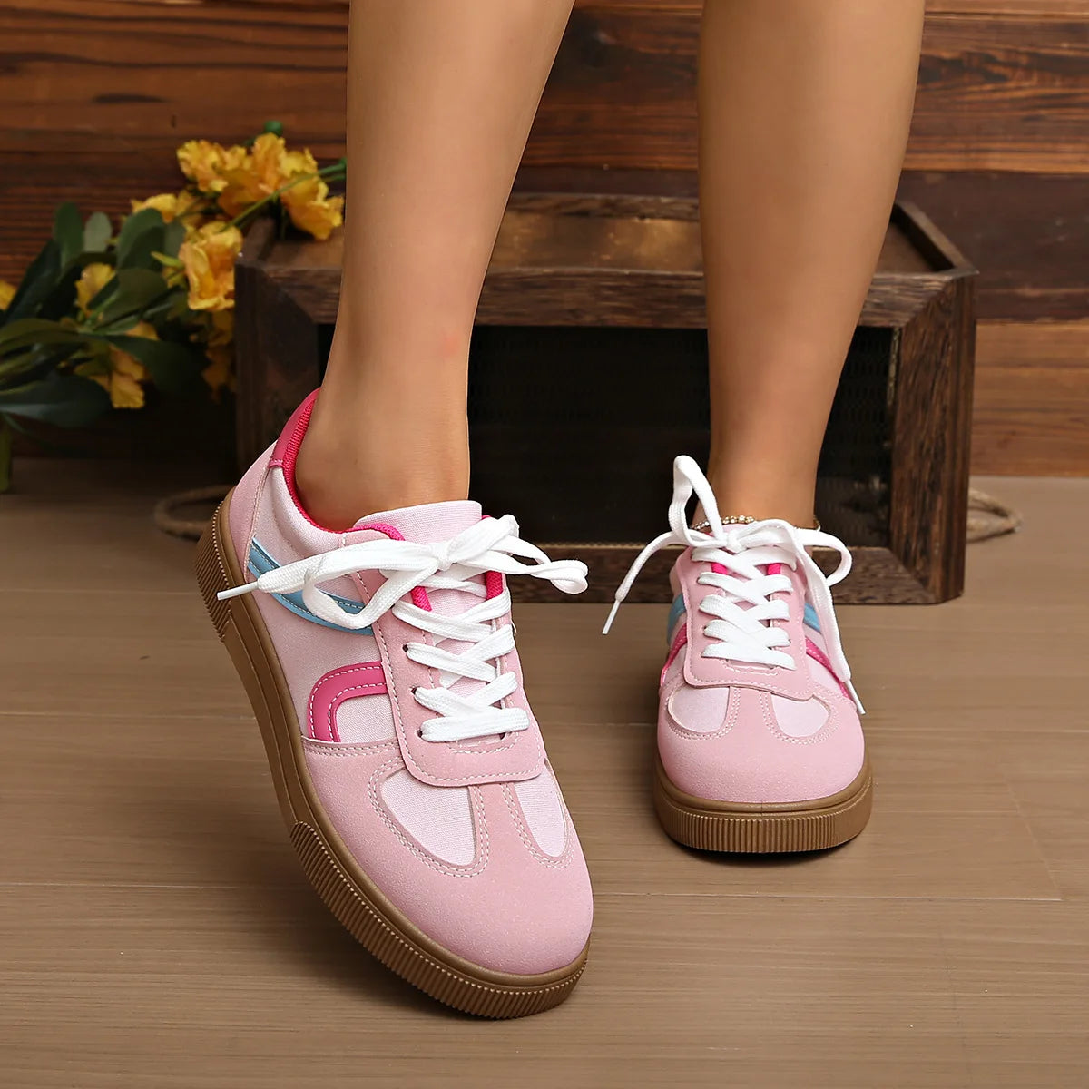 Women's Flat Casual Sports Sneakers | Lace-Up Rubber Sole
