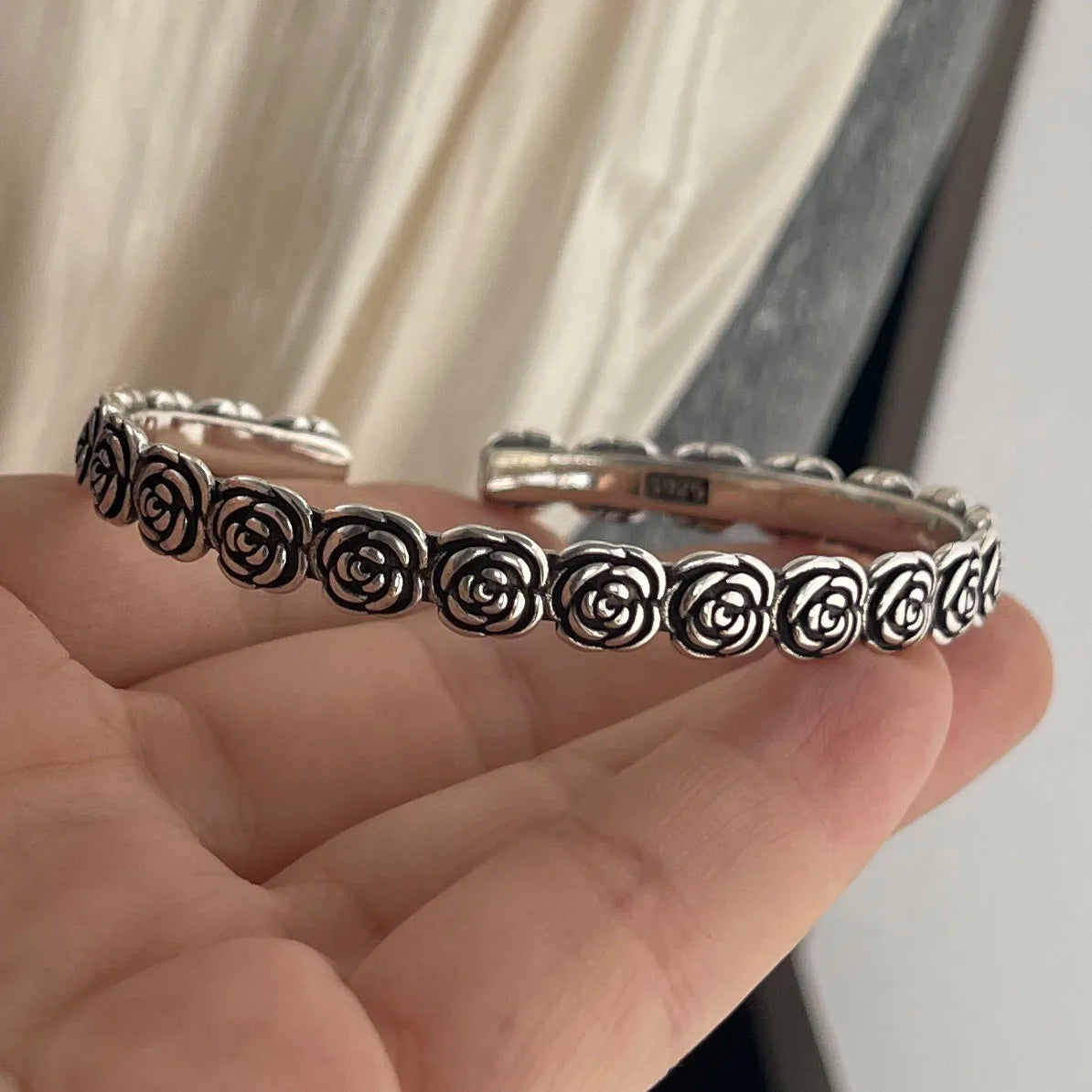 Sterling silver retro bracelet with vintage flower pattern, handmade jewelry for women and men by Jelieora Venture.