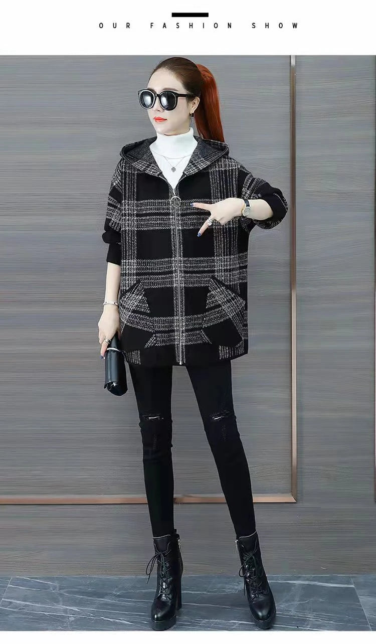 Women's plus size plaid coat with fleece lining by Jelieora Venture, showing a cozy, warm winter outerwear design.