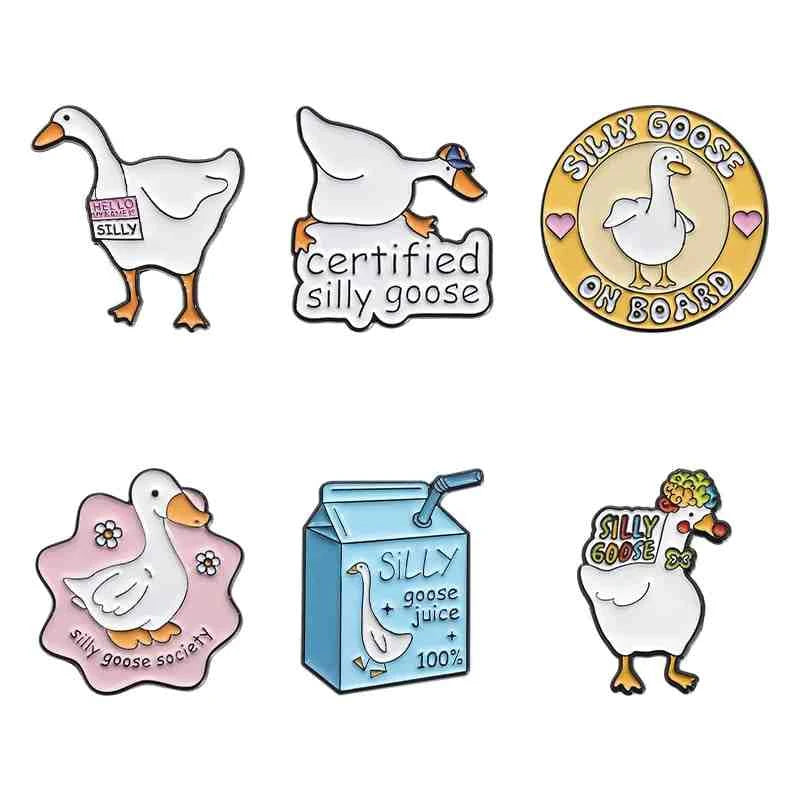 Cute Animals Enamel Pins Set: Adorable Cat & Capybara Badges for Every Outfit