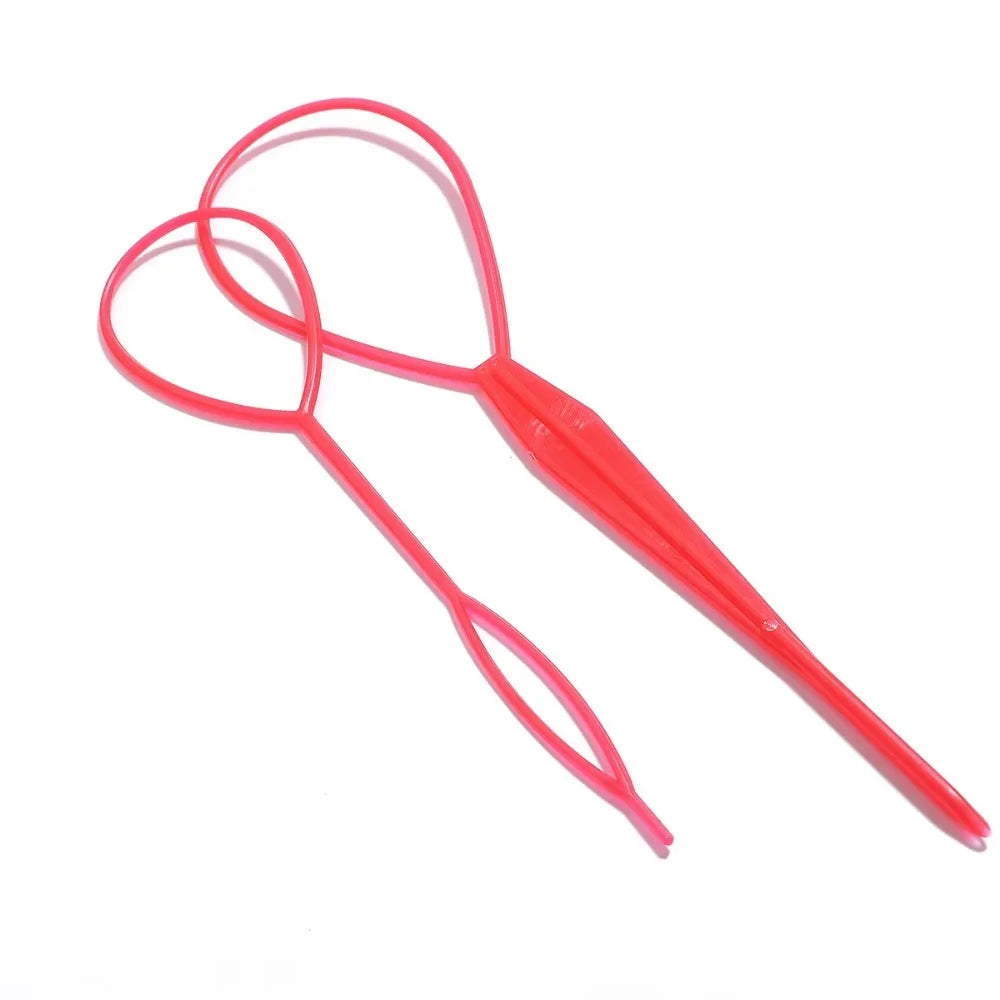 Jelieora Venture Magic Pull Hair Braid and Ponytail Styling Clip showing its black design and easy-to-use hair accessory features.