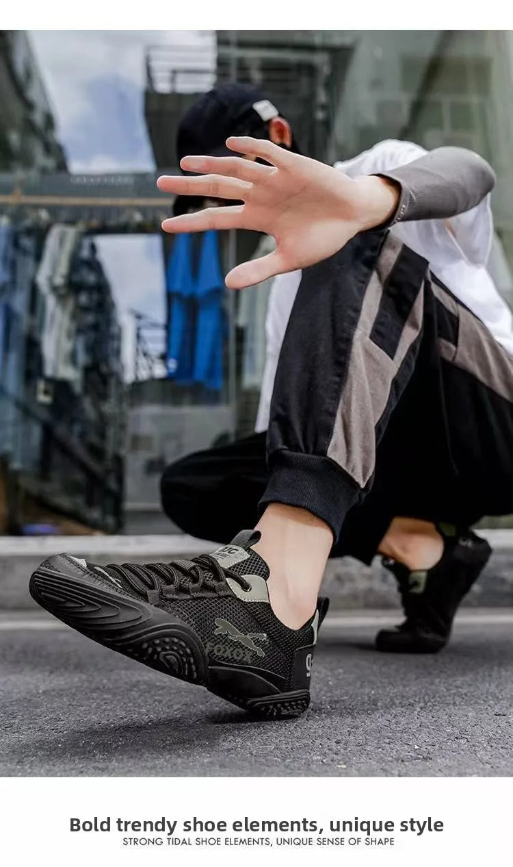 Men's mesh running trainers by Jelieora Venture featuring breathable mesh uppers and athletic sole for comfort and performance.