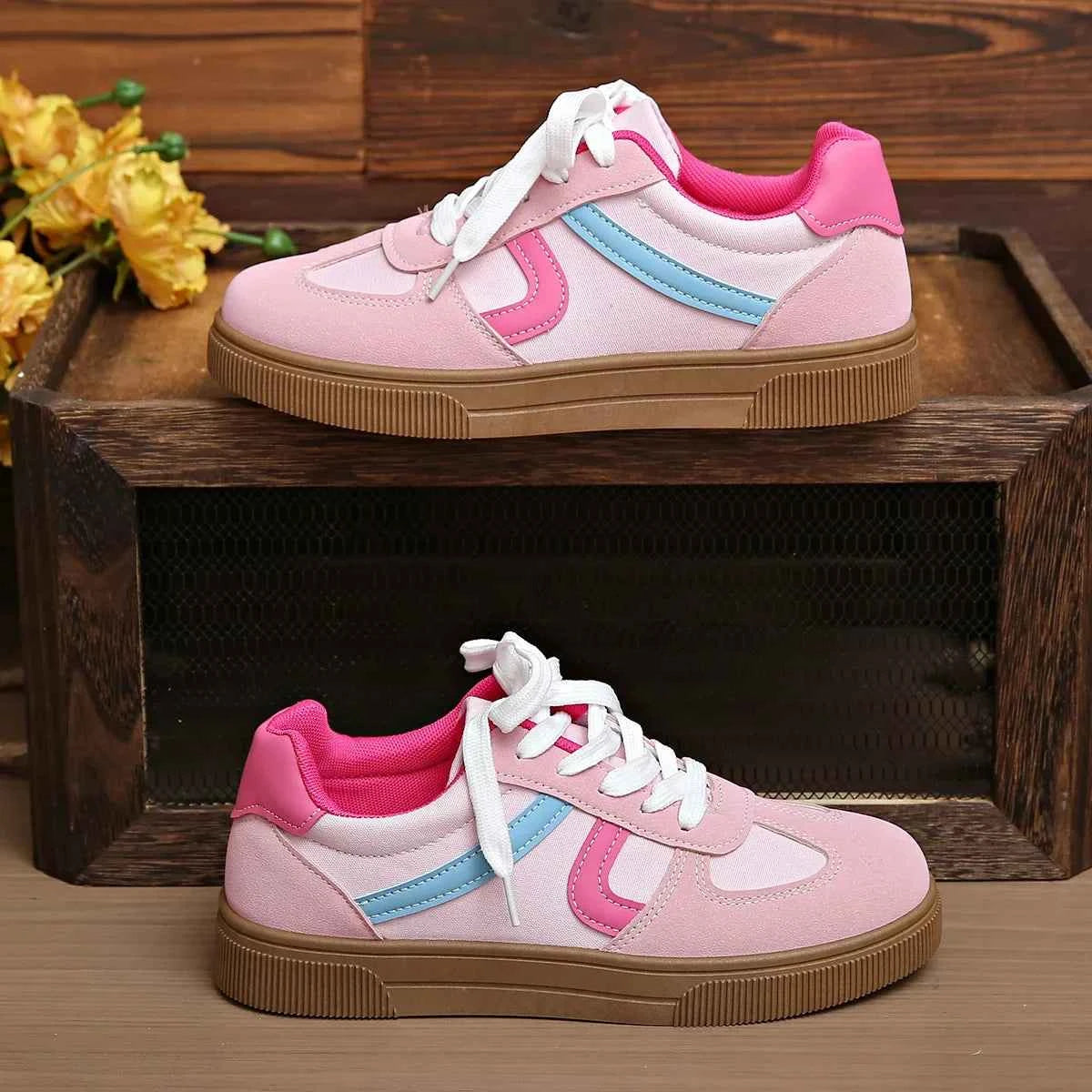 Women's Flat Casual Sports Sneakers | Lace-Up Rubber Sole