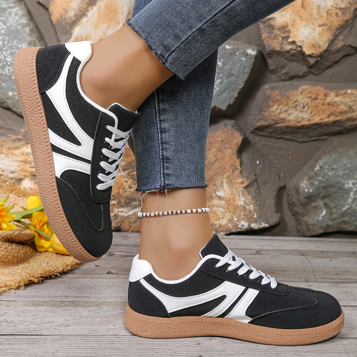 Women's Casual Lace-Up Sneakers | Round Toe Comfortable Walking Trainers