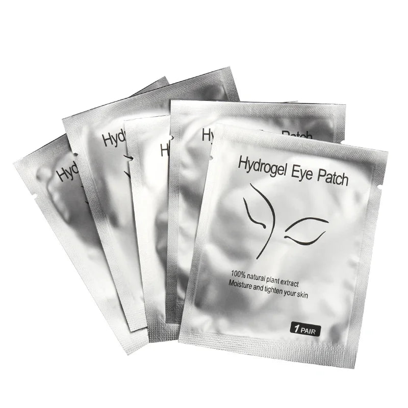 Set of 50 Jelieora Venture eyelash under eye patches made of hydrogel, designed to isolate and remove under eye areas during makeup.