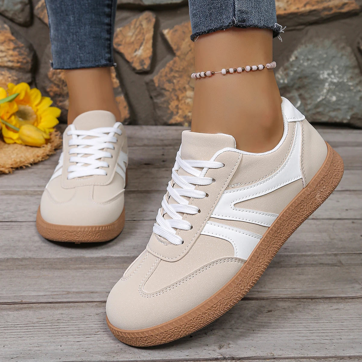 Women's Casual Lace-Up Sneakers | Round Toe Comfortable Walking Trainers