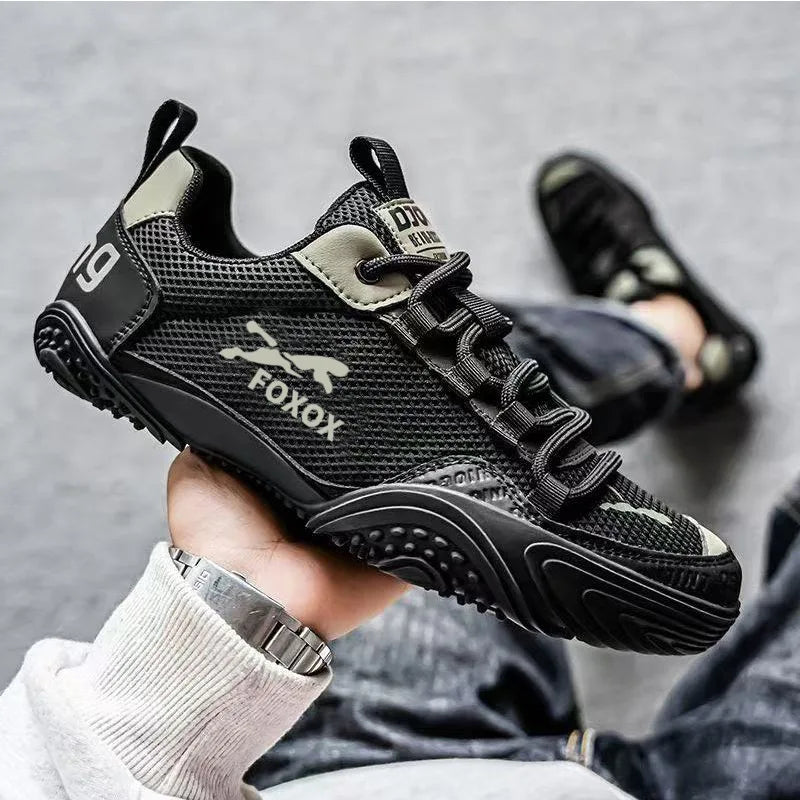 Men's mesh running trainers by Jelieora Venture featuring breathable mesh uppers and cushioned soles for comfortable running.