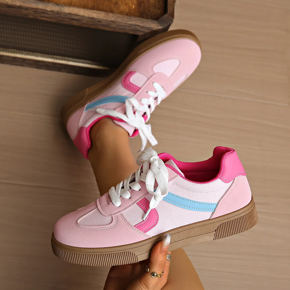 Women's Flat Casual Sports Sneakers | Lace-Up Rubber Sole