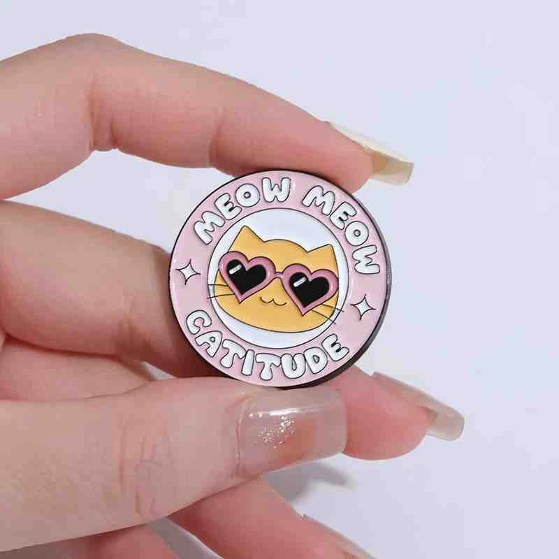 Cute Animals Enamel Pins Set: Adorable Cat & Capybara Badges for Every Outfit
