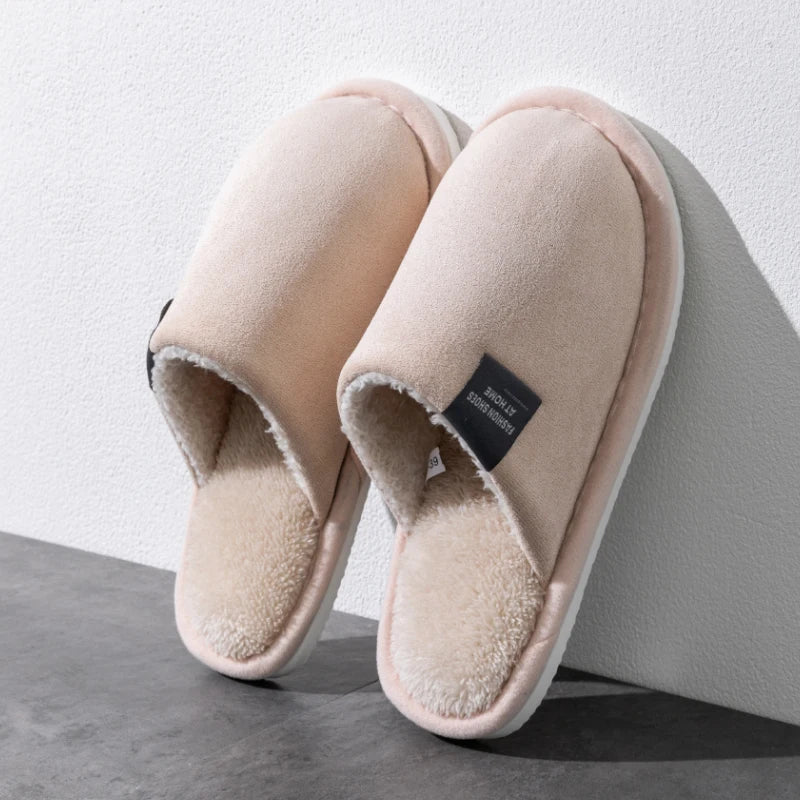 Men's warm house slippers by Jelieora Venture featuring soft plush material and cozy design for comfortable indoor wear.