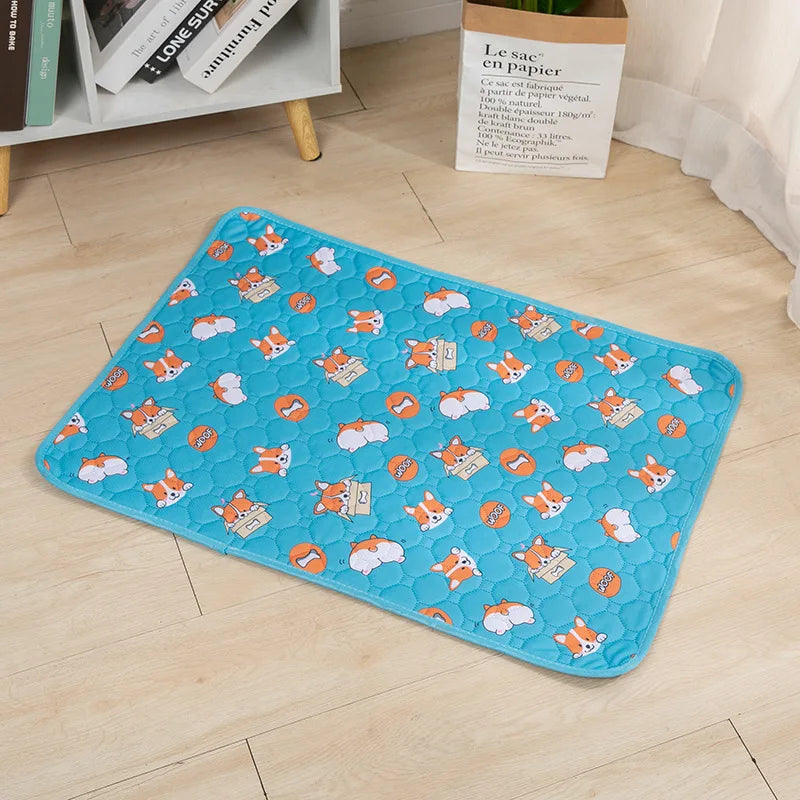Jelieora Venture washable dog pee pad blanket with absorbent surface, ideal for puppy training, pet beds, and car seat protection.