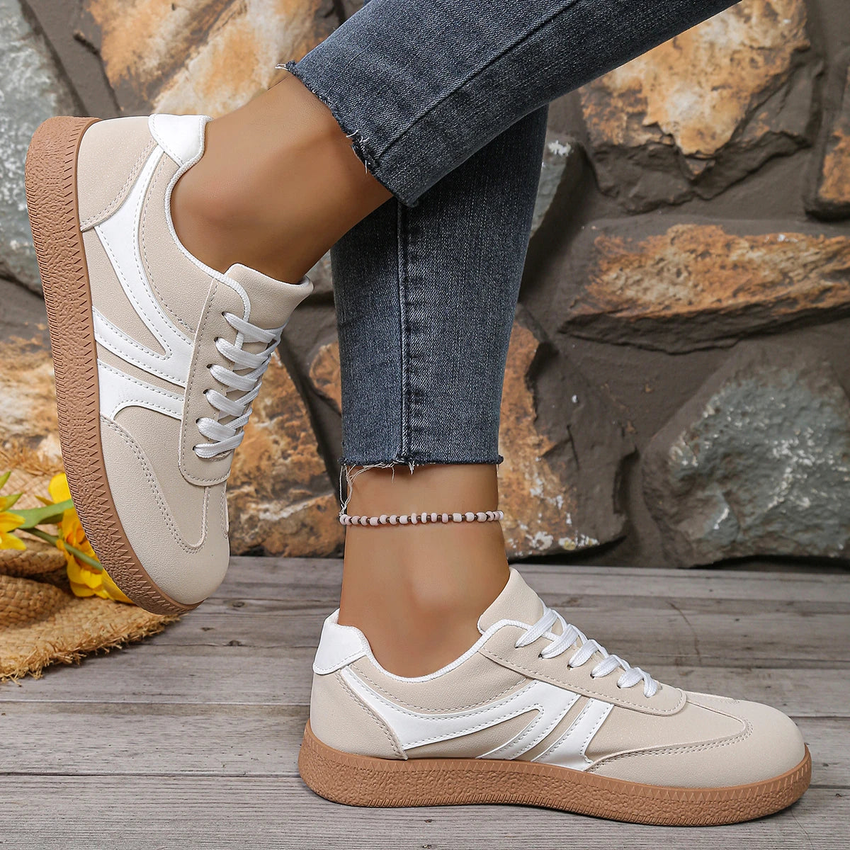 Women's Casual Lace-Up Sneakers | Round Toe Comfortable Walking Trainers