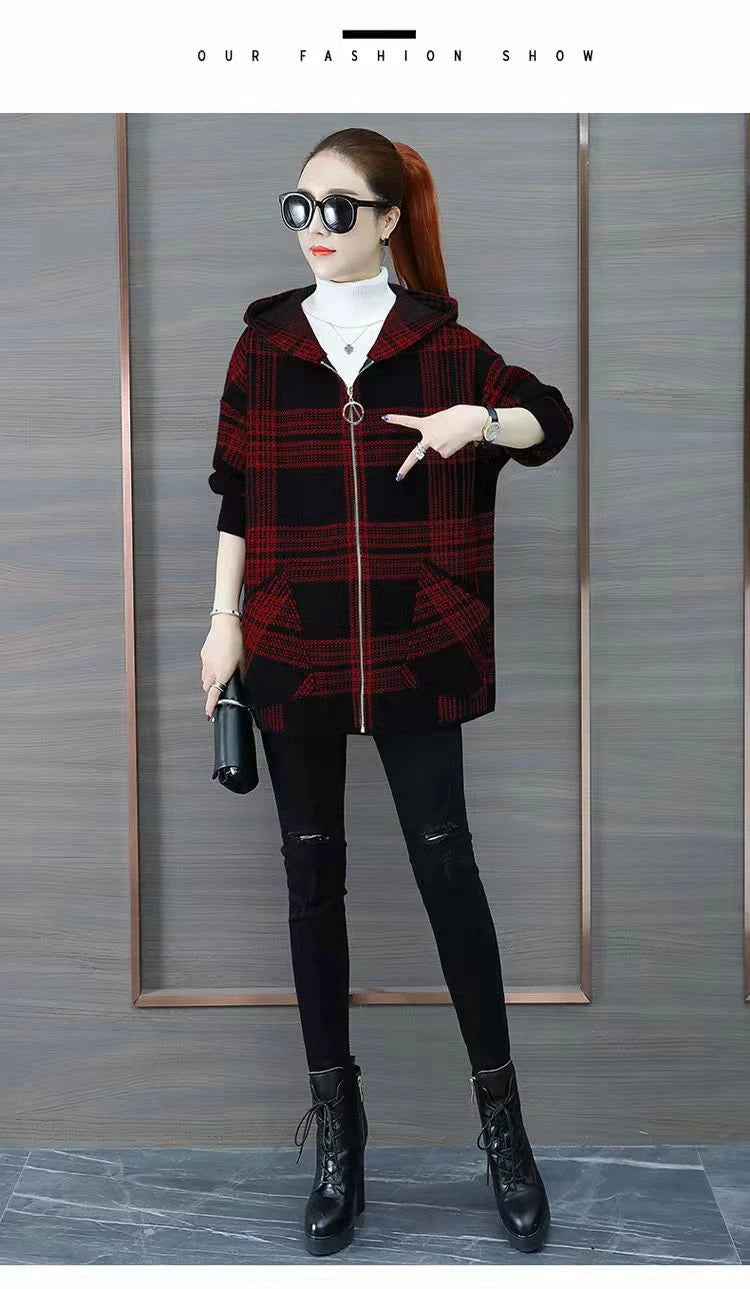 Plus size plaid fleece-lined coat for women by Jelieora Venture, showing cozy warm fabric and stylish plaid pattern.