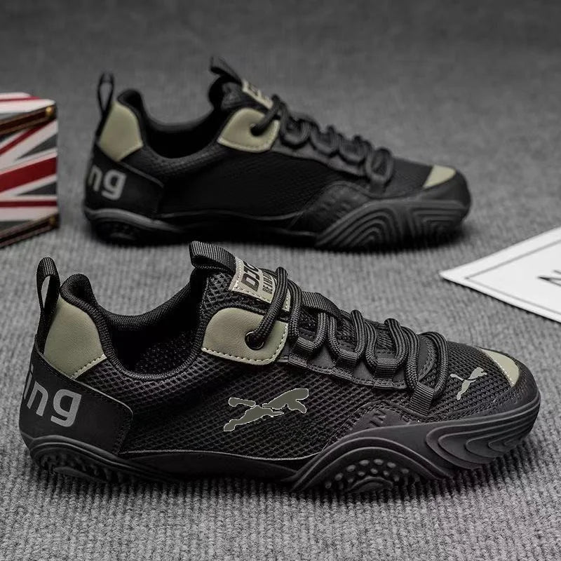 Men's mesh running trainers by Jelieora Venture featuring breathable mesh uppers and athletic design for comfortable running.