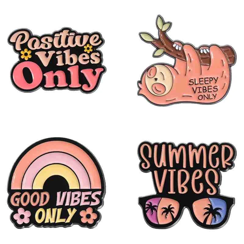 Cute Animals Enamel Pins Set: Adorable Cat & Capybara Badges for Every Outfit