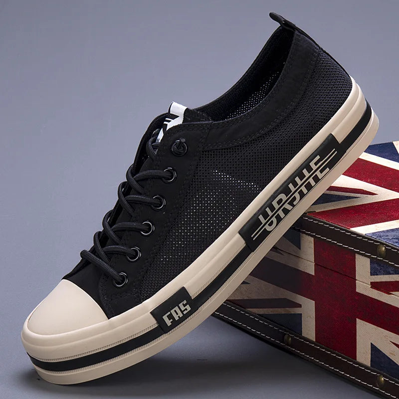 Men's casual fashion trainers by Jelieora Venture featuring stylish design and comfortable fit, shown on a neutral background.