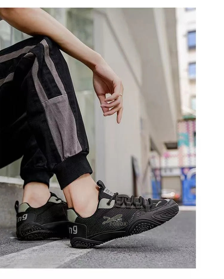Men's mesh running trainers by Jelieora Venture, lightweight athletic shoes with breathable mesh uppers and supportive soles.