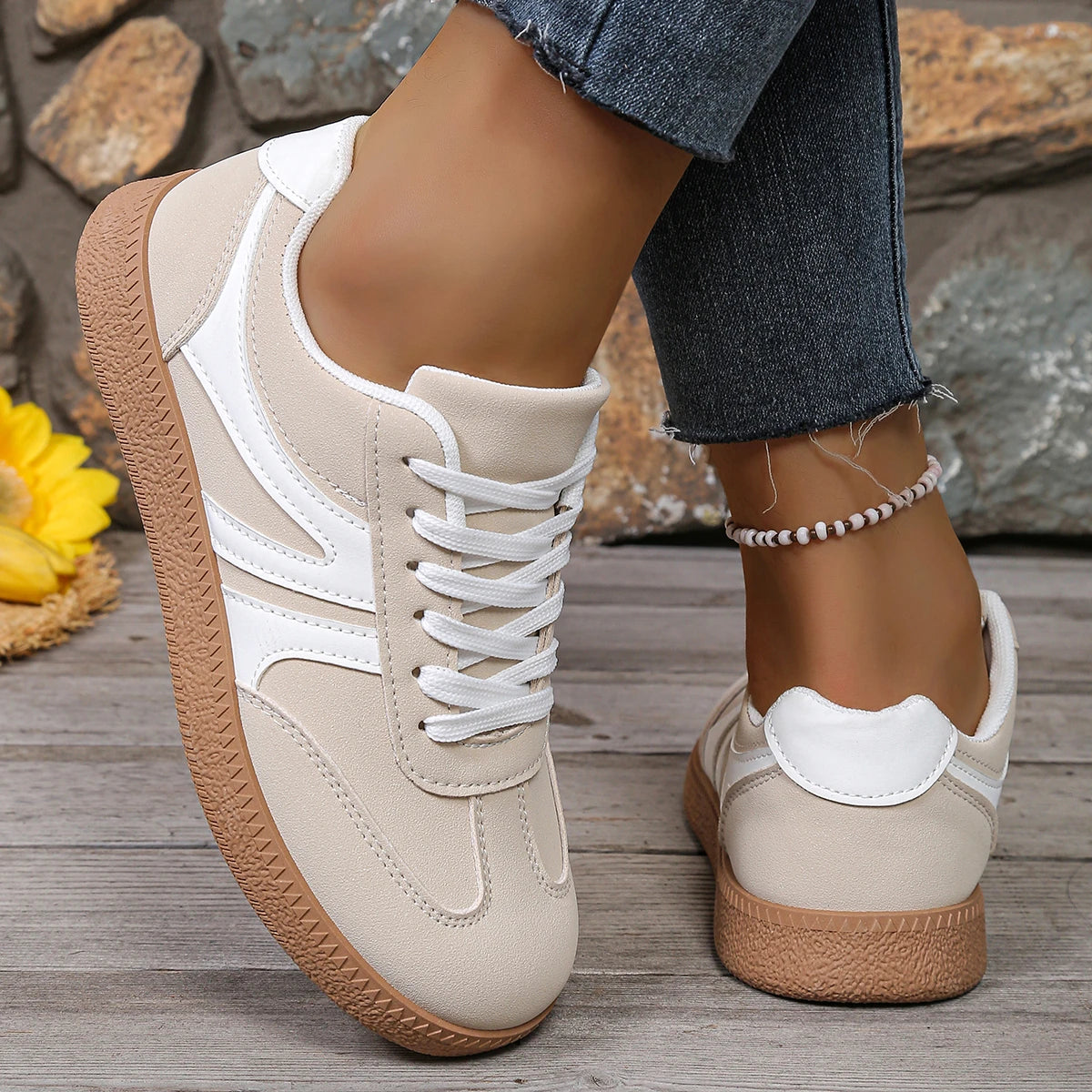Women's Casual Lace-Up Sneakers | Round Toe Comfortable Walking Trainers