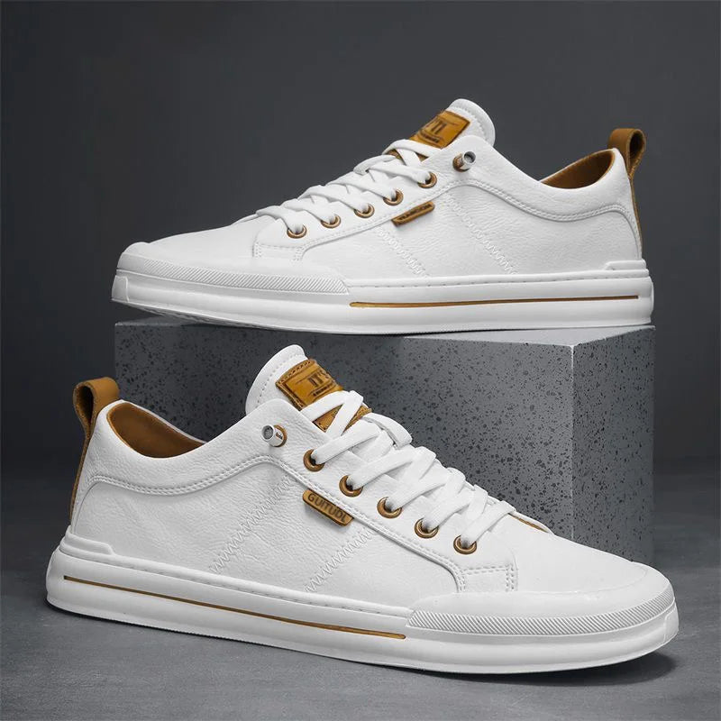 Men's Jelieora Venture low-top casual sneakers in black and white with breathable fabric and rubber sole.