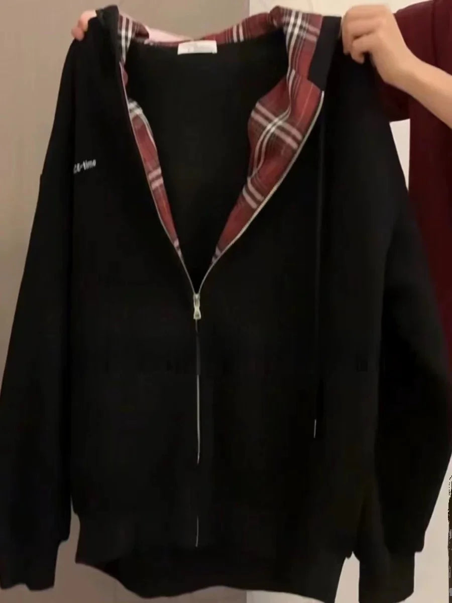 Jelieora Venture retro plaid zip hoodie cardigan with front pockets, featuring a stylish vintage-inspired design in bold plaid pattern.